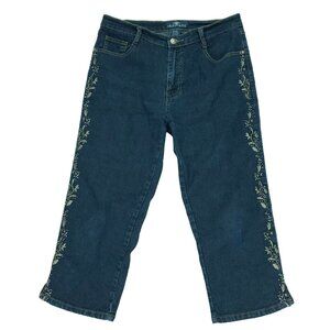 Jeanbay Jeans Womens 8 Blue Dark Wash Rhinestones Embroidered Leg Pockets Capri